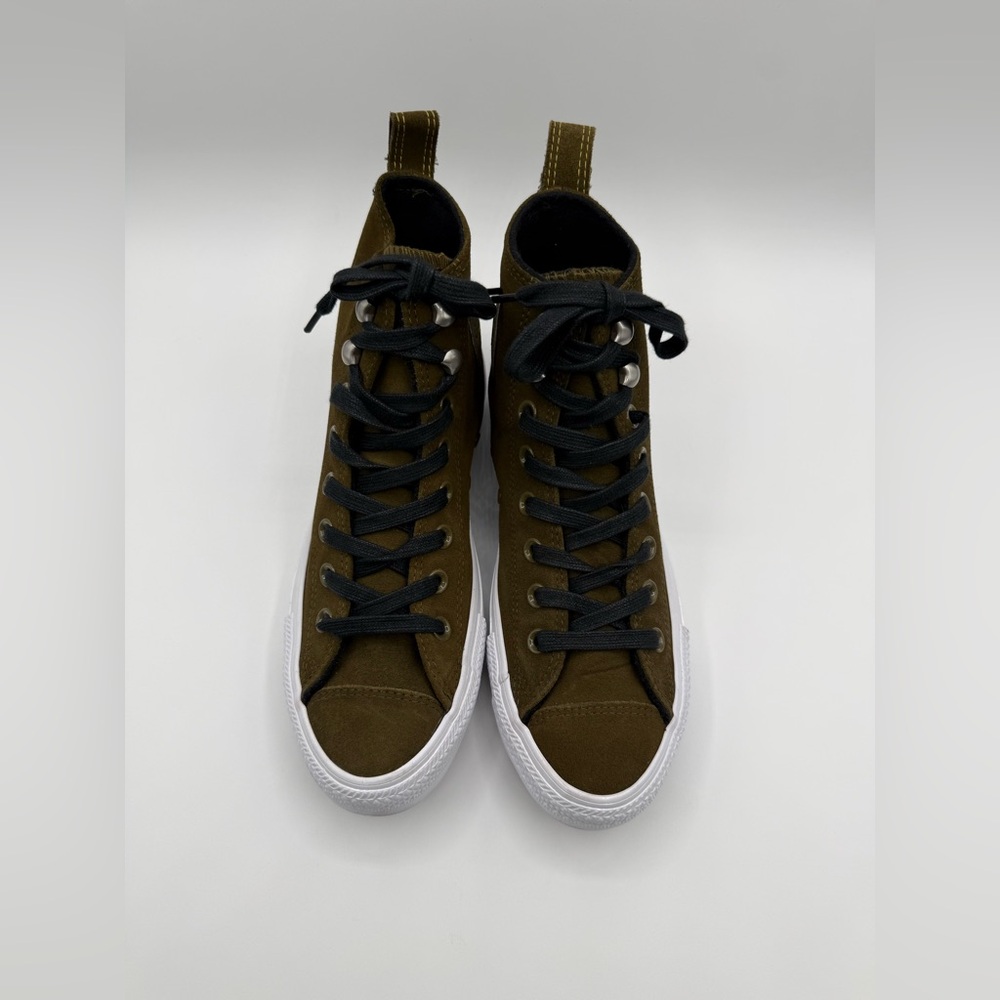 Converse Women’s Chuck Taylor All Star Hiker Hi Top 565238C Olive Green SZ 8.5 - Picture 2 of 13